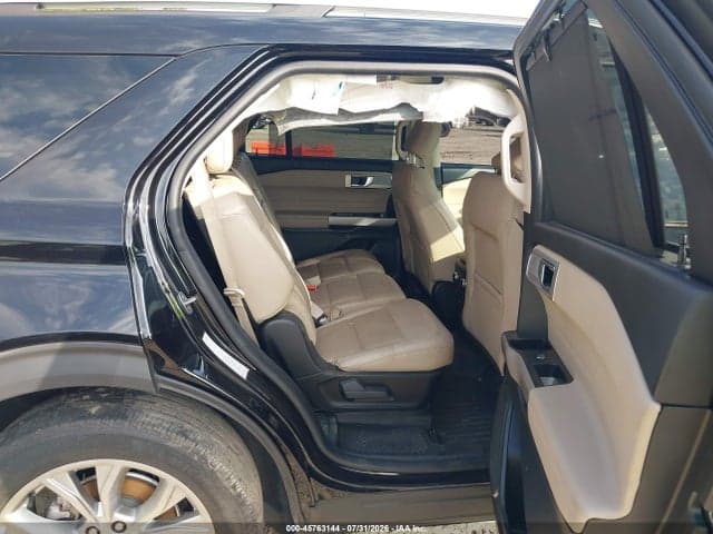 2023 FORD EXPLORER 8