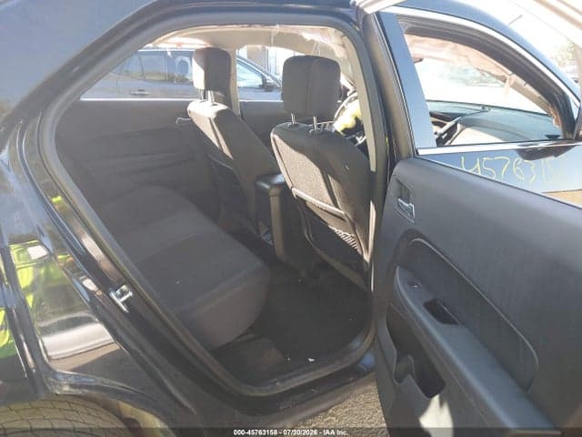 2017 CHEVROLET EQUINOX LS 8