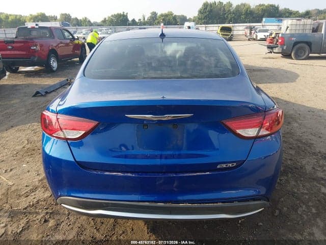 2017 CHRYSLER 200 LIMITED PLATINUM 17