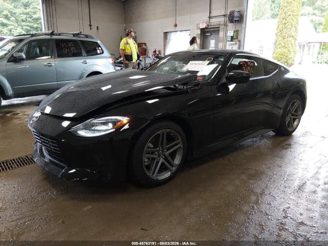 2025 NISSAN Z SPORT MANUAL TRANSMISSION 2