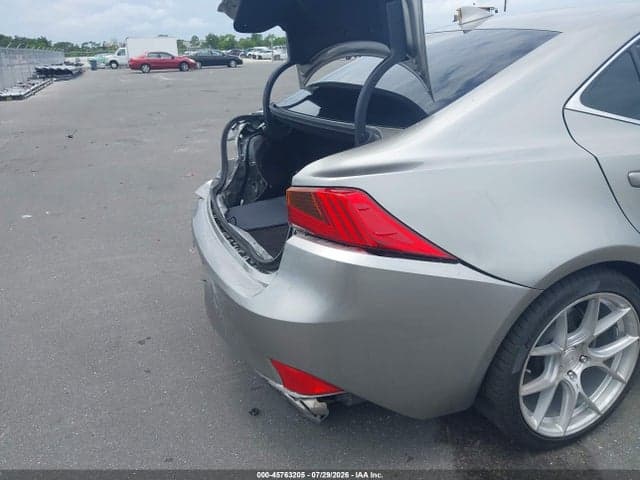 2017 LEXUS IS 350 20