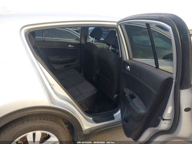 2019 KIA SPORTAGE LX 8