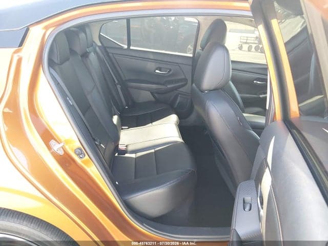 2023 NISSAN SENTRA SR XTRONIC CVT 8