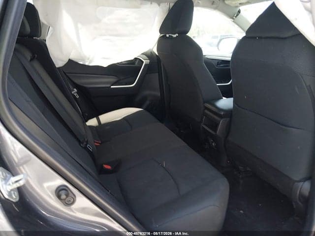 2021 TOYOTA RAV4 LE 8