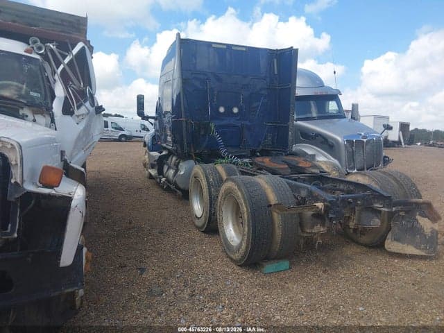 2019 INTERNATIONAL LT 3