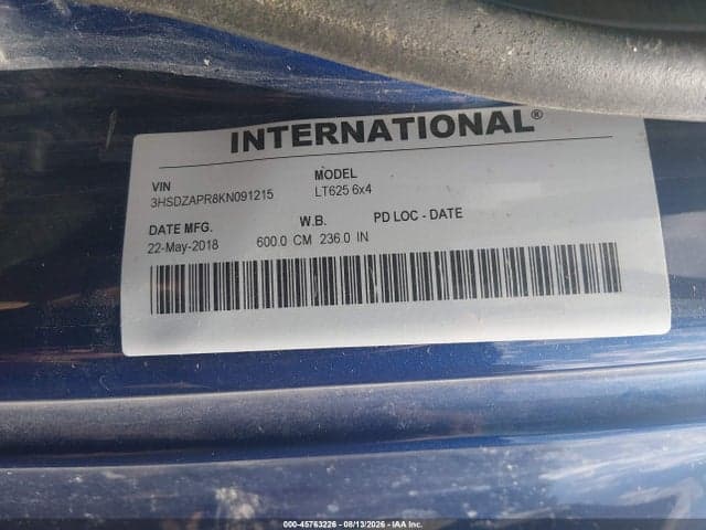 2019 INTERNATIONAL LT 8