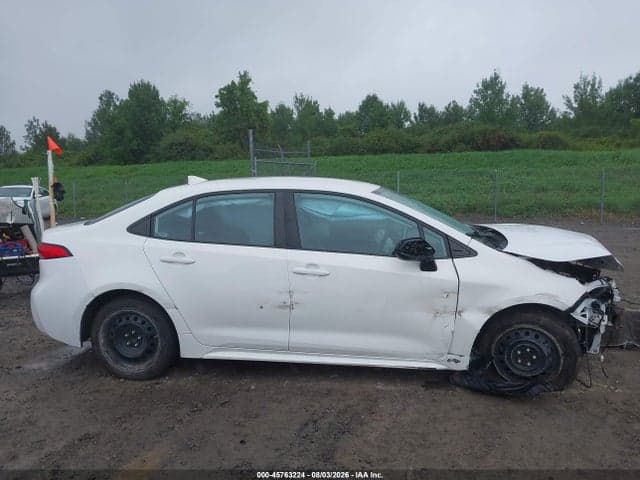 2021 TOYOTA COROLLA LE 13
