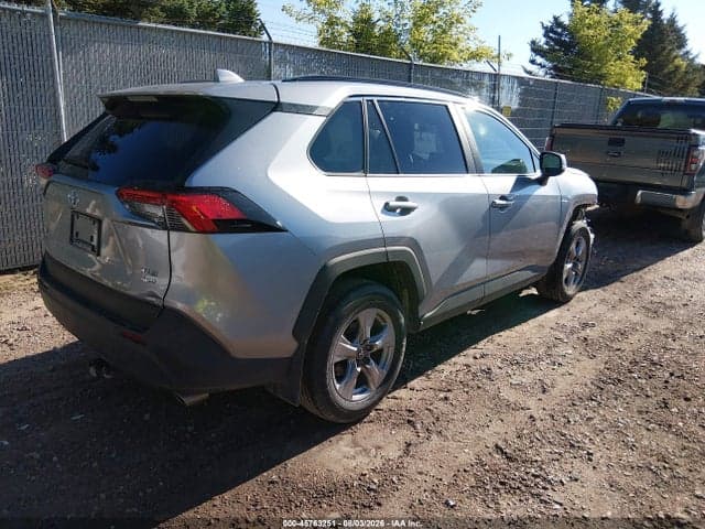 2025 TOYOTA RAV4 XLE 4