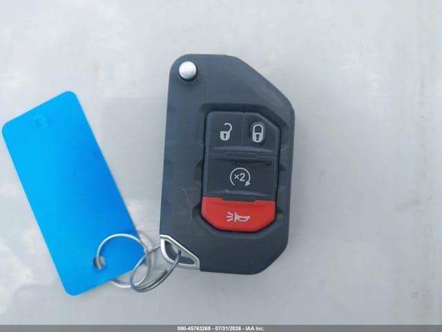 2025 JEEP WRANGLER 4-DOOR SAHARA 4X4 11