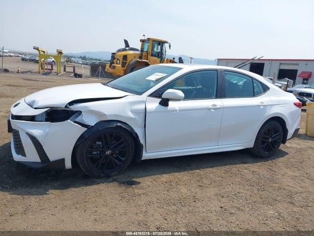 2025 TOYOTA CAMRY SE 15