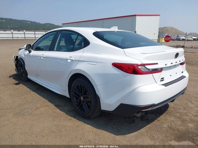 2025 TOYOTA CAMRY SE 3