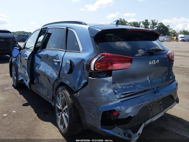 2022 KIA NIRO TOURING SE 3