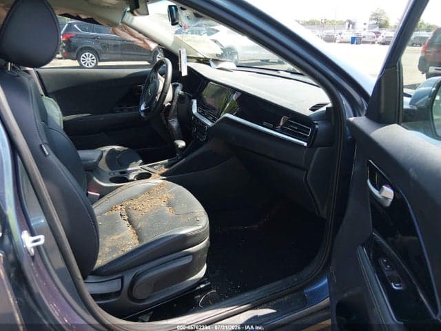 2022 KIA NIRO TOURING SE 5