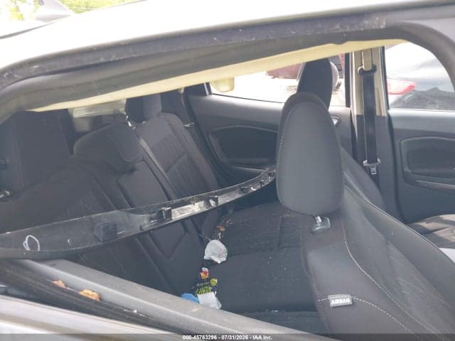 2020 FORD ECOSPORT SE 8