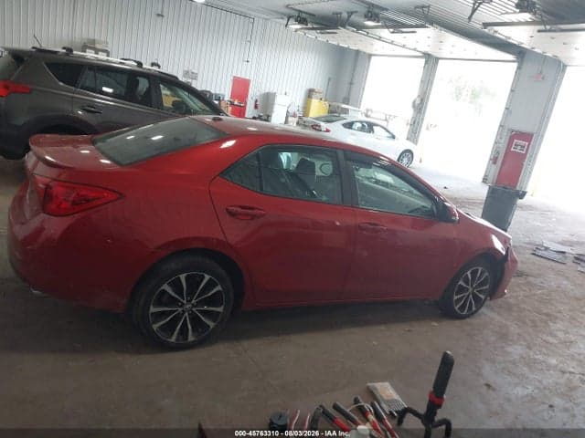 2018 TOYOTA COROLLA XSE 13