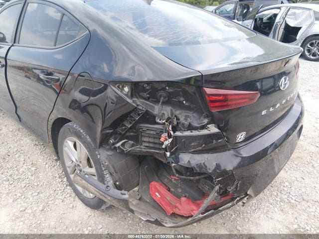 2020 HYUNDAI ELANTRA SEL 6