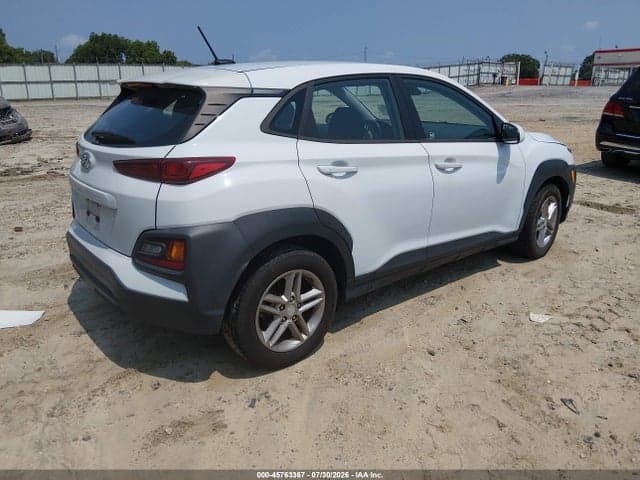 2021 HYUNDAI KONA SE 4