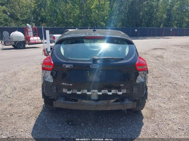 2017 FORD FOCUS SE 16