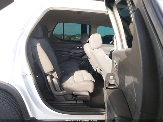 2019 CHEVROLET TRAVERSE LS 8