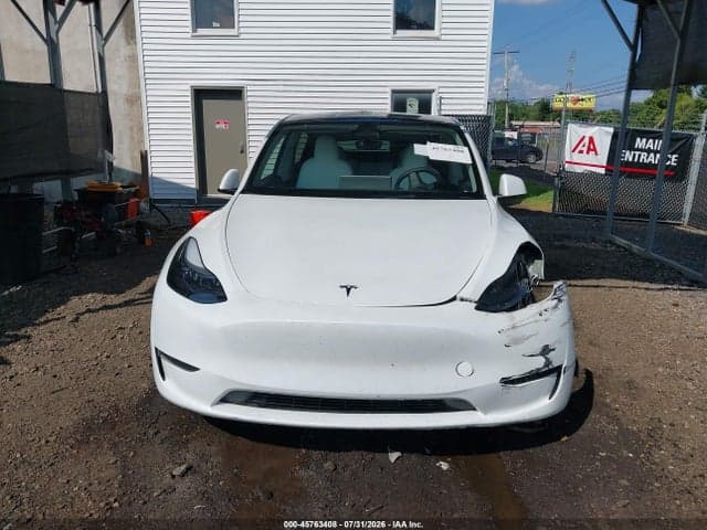 2025 TESLA MODEL Y PERFORMANCE DUAL MOTOR ALL-WHEEL DRIVE 11