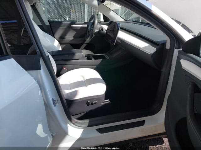2025 TESLA MODEL Y PERFORMANCE DUAL MOTOR ALL-WHEEL DRIVE 5