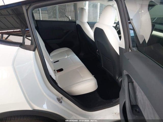 2025 TESLA MODEL Y PERFORMANCE DUAL MOTOR ALL-WHEEL DRIVE 8