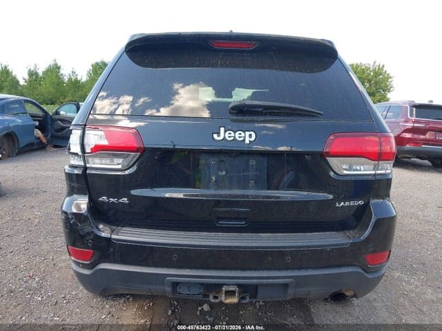 2021 JEEP GRAND CHEROKEE LAREDO X 4X4 17