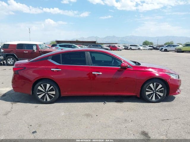 2022 NISSAN ALTIMA SV FWD 13
