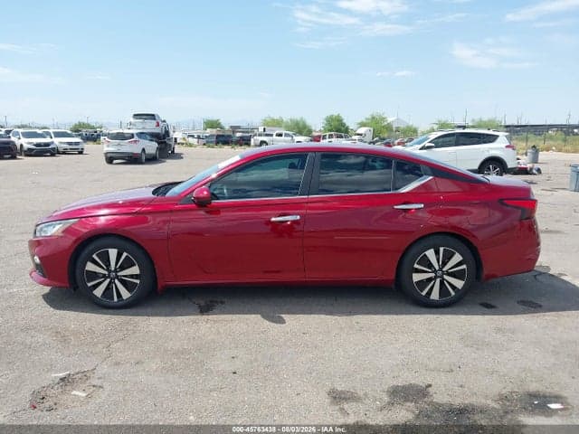 2022 NISSAN ALTIMA SV FWD 14
