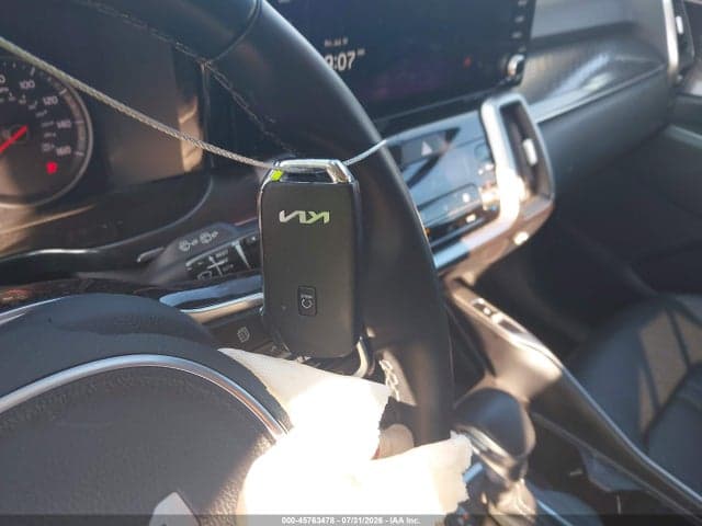 2023 KIA SORENTO S 11