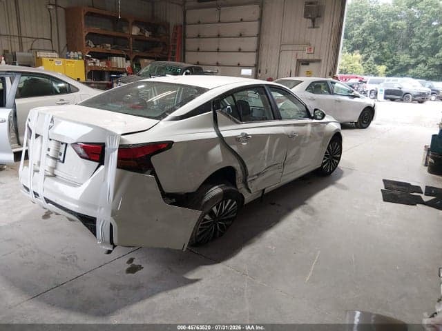 2025 NISSAN ALTIMA SV FWD 4
