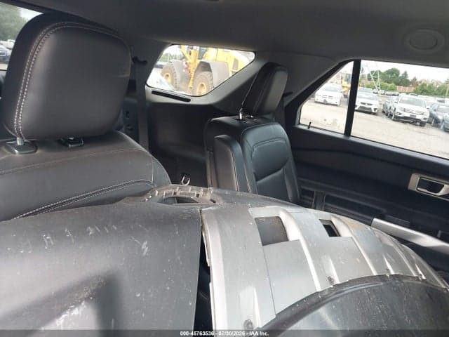 2023 FORD EXPLORER XLT 8