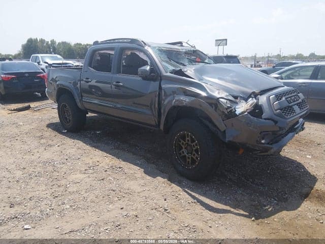 2017 TOYOTA TACOMA SR5 V6 - 1