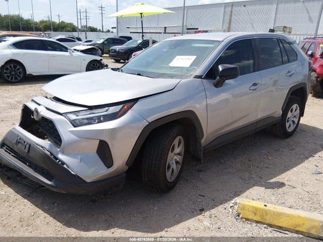 2023 TOYOTA RAV4 LE 2
