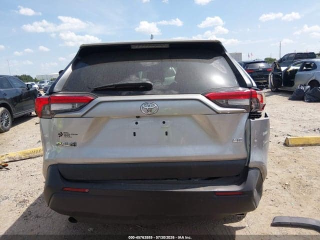 2023 TOYOTA RAV4 LE 17