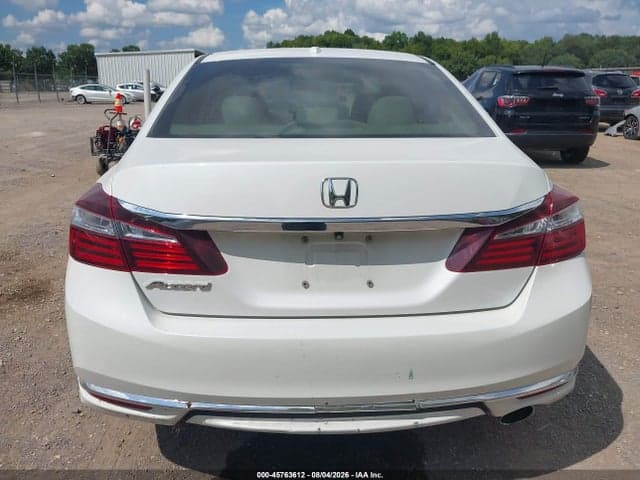 2017 HONDA ACCORD EX 16