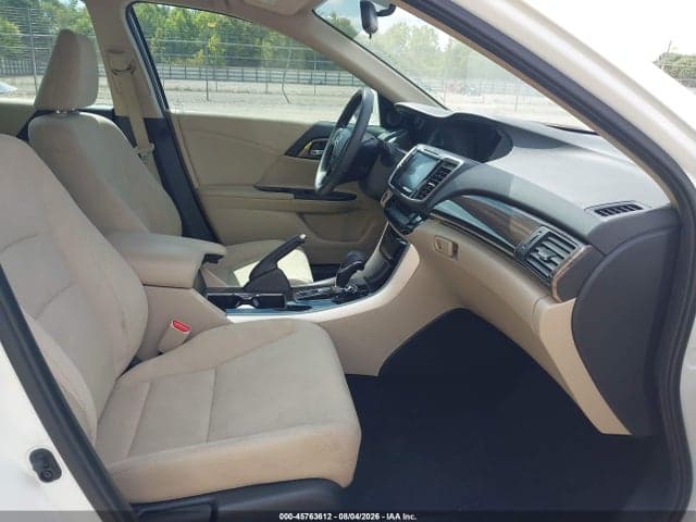 2017 HONDA ACCORD EX 5