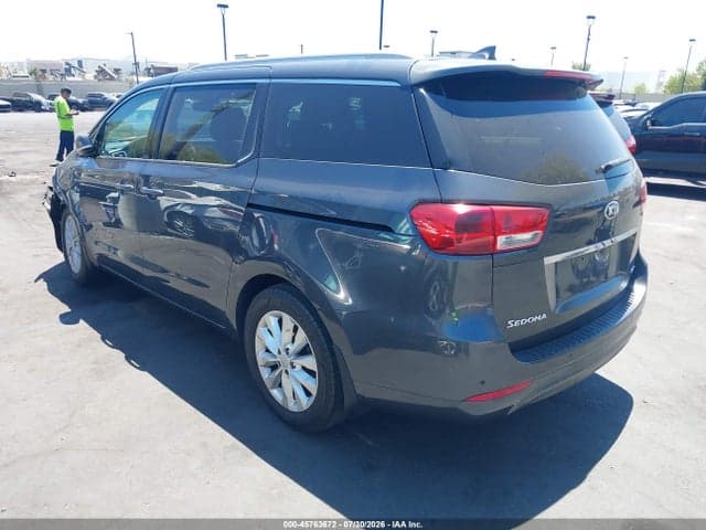 2017 KIA SEDONA EX 3