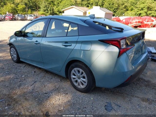 2020 TOYOTA PRIUS LE 3