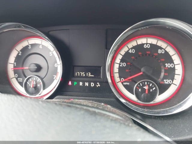 2017 DODGE GRAND CARAVAN SE 7