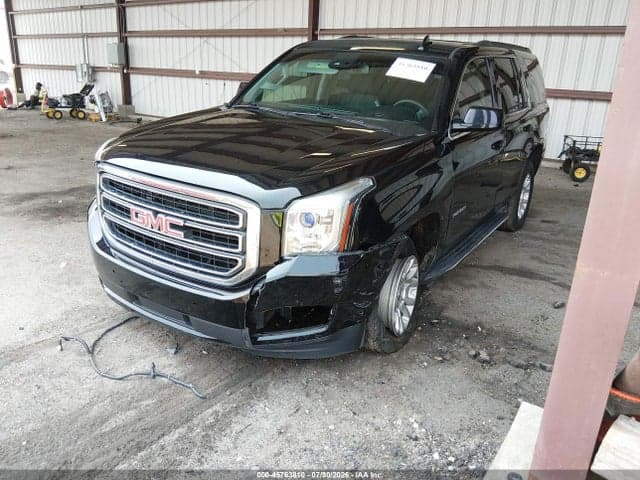 2017 GMC YUKON SLT 2