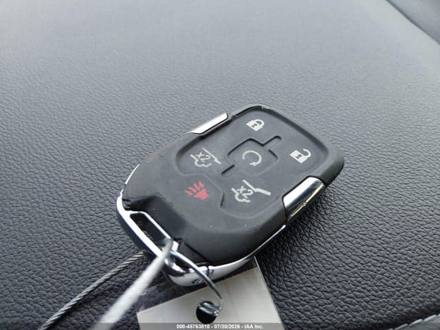 2017 GMC YUKON SLT 11