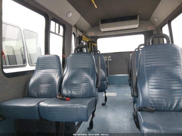 2019 FORD E-450 CUTAWAY 6