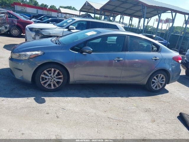 2017 KIA FORTE S 14