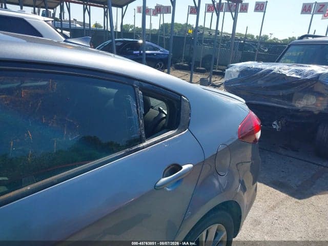 2017 KIA FORTE S 17