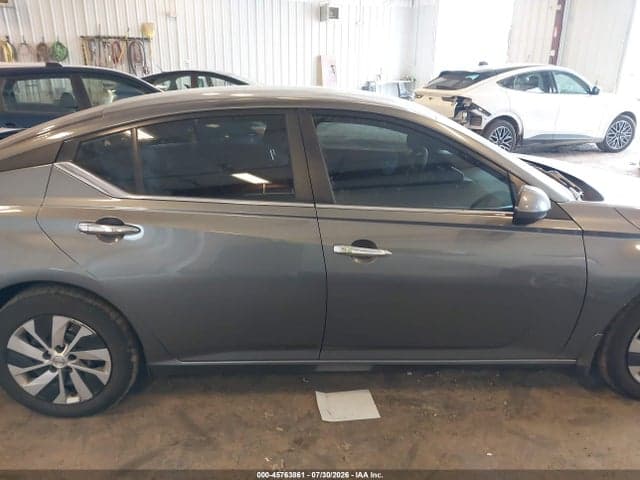 2021 NISSAN ALTIMA S FWD 13