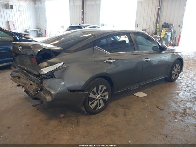 2021 NISSAN ALTIMA S FWD 4