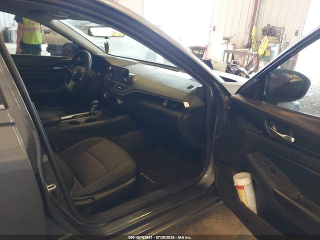 2021 NISSAN ALTIMA S FWD 5