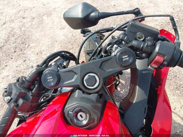 2025 HONDA CBR650 R 7