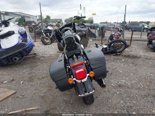 2020 HARLEY-DAVIDSON FLHC 6